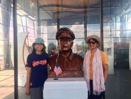 Patung Jenderal MacArthur (foto: dokumentasi pribadi)