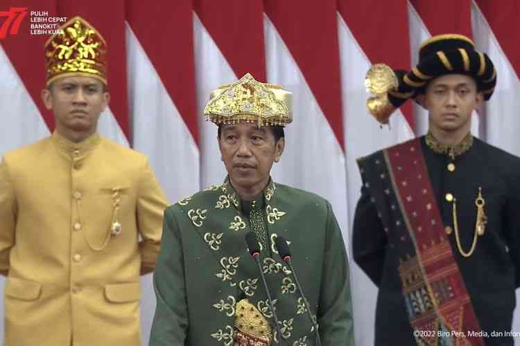 Presiden Jokowi berpidato dalam Sidang Tahunan MPR, Selasa siang (16/08) (Sumber: kompas.com)