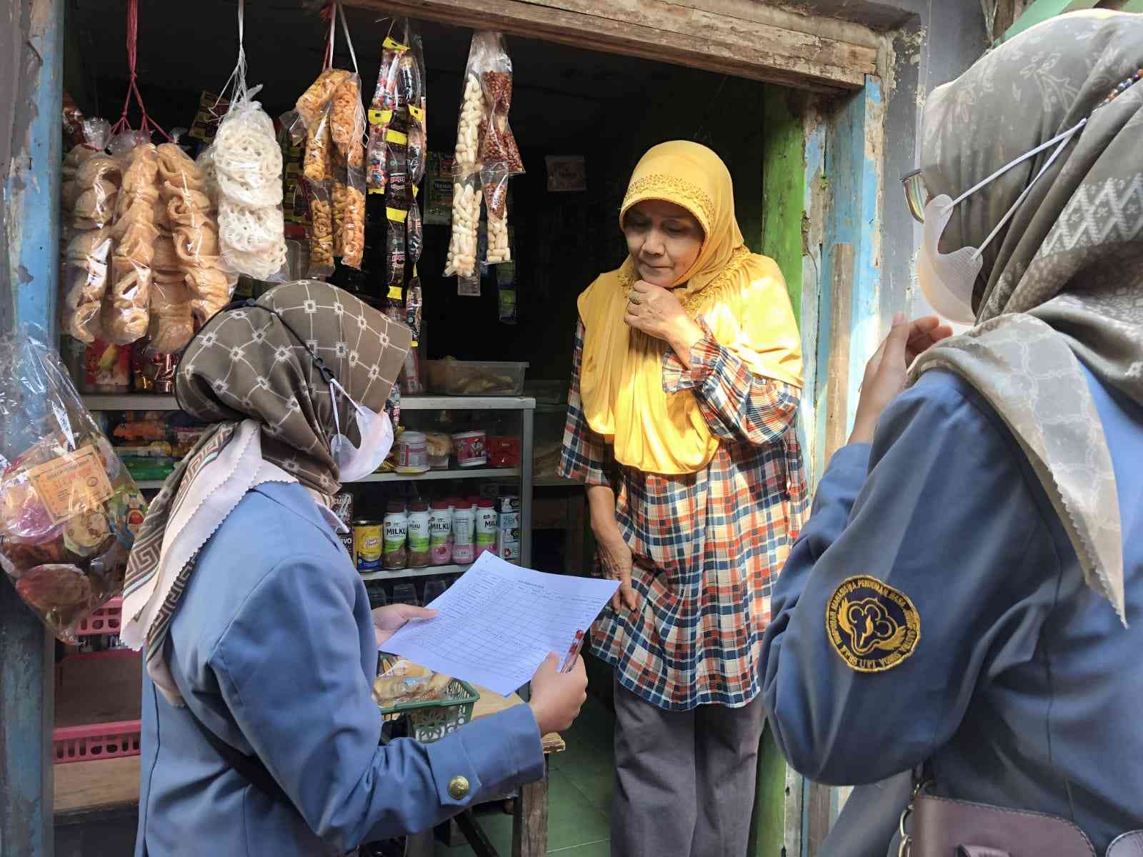 KKN Tematik UPI 2022 Lakukan Survey Dan Pendataan Penerima Bantuan ...