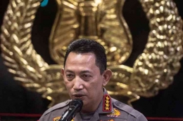 Kapolri Jenderal Pol Listyo Sigit Prabowo menyampaikan keterangan pers terkait penyidikan kasus penembakan Brigadir J di Mabes Polri (Kompas.com)