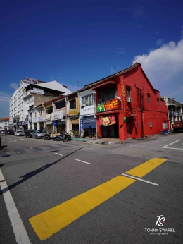 Sebuah sudut jalan di Lebuh Carnavorn, George Town- Penang. Sumber: dokumentasi pribadi