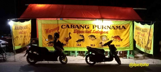 Warung Spesial Lalapan Cabang Purnama Surabaya di Banjarmasin | @kaekaha