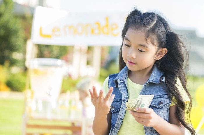 Anak Belajar Pengelolaan Uang | Sumber Situs Parapuan