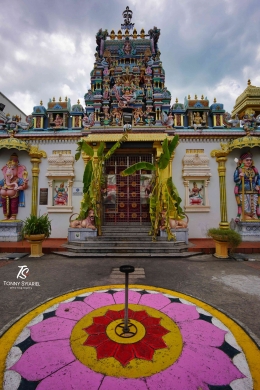 Kuil Arulmigu Sri Mahamariamman di Little India, George Town-Penang. Sumber: dokumentasi pribadi
