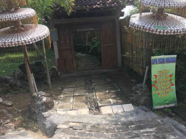 Pintu gerbang desa: Dokpri
