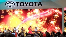 Penampilan Lyodra di booth Toyota | Foto: Efa Butar butar