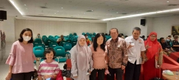 Foto bersama Mbak Cristie Damayanti, Ayah Tjipta, Bunda Roselina dan Ayah Thamrin Dahlan. Sumber: dok.pri