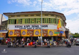 Kedai Kopi Seng Thor, salah satu kopitiam populer di George Town-Penang. Sumber: dokumentasi pribadi