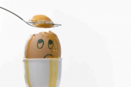 Telur setengah matang | sumber foto: kstudio/freepik