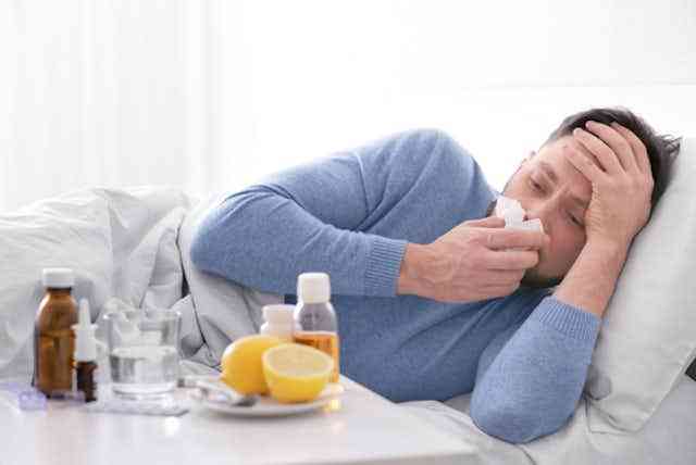 Hidung meler   Alergi atau Pilek, Apa sebaiknya Anda lakukan Dirumah | Foto: Shutterstock./conversation.