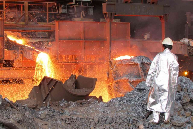 Ilustrasi smelter nikel. Sumber foto: thejakartapost.com