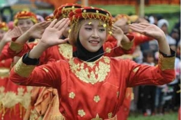 Tarian Sekapur Sirih Kerinci, Sumber foto https://www.satuharapan.com/read-detail/read/acara-akhir-pekan-2-3-november-2019