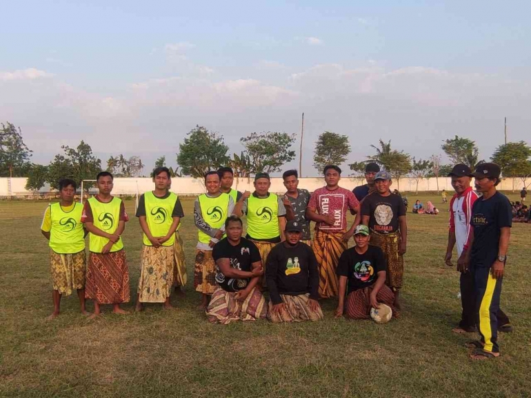 Foto Sepakbola Sewek di Desa Yosowilangun Lor/dokpri