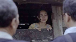 Film Turah membawa angin segar dengan mengusung dialog berbahasa daerah Tegal (Ilustrasi: CNN Indonesia)