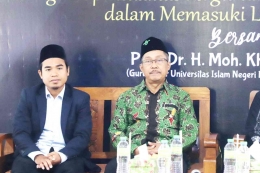 Dr. Muhamad Arifin,M.Pd Wakil Ketua I STIS Darul Falah Bersama Prof. Dr. KH. Moh. Khusnuridlo,M.Pd