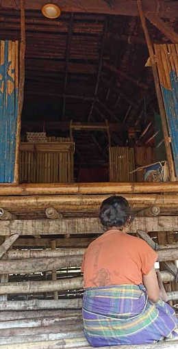 Rumah tradisional masyarakat Ratenggaro (dokpri) 