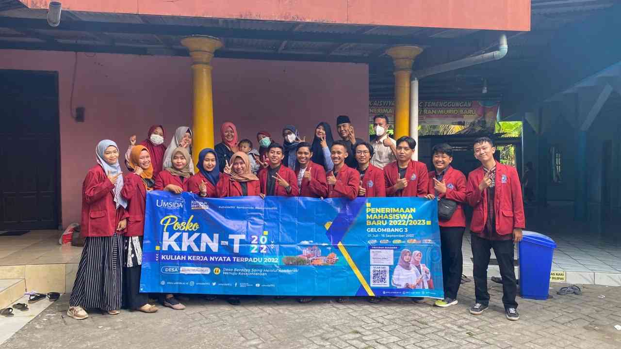 Kontribusi Mahasiswa KKN-T 41 Umsida Dalam Meningkatkan Pelayanan Dan ...