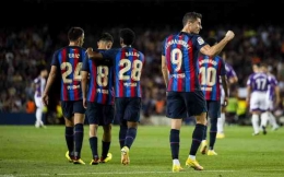 Selebrasi para pemain Barcelona usai mengalahkan Valladolid (Foto: Twitter Barcelona)