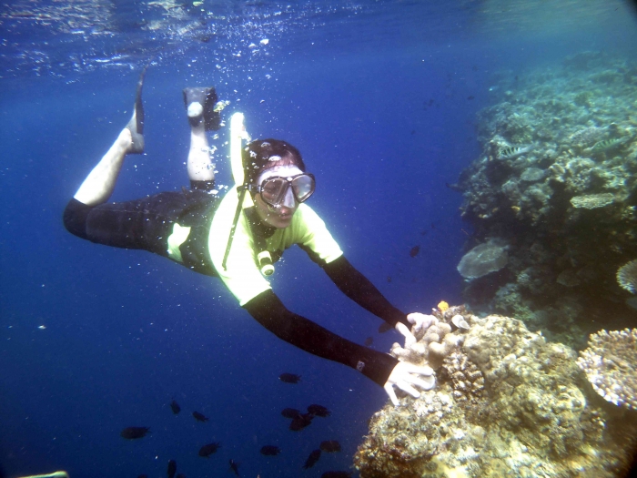 Agustina menyelam di tepi palung (Dokpri)
