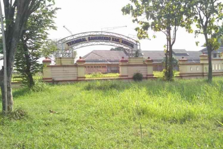 Terminal Bahurekso Kabupaten Kendal. Foto: slamet priyatin/kompas.com