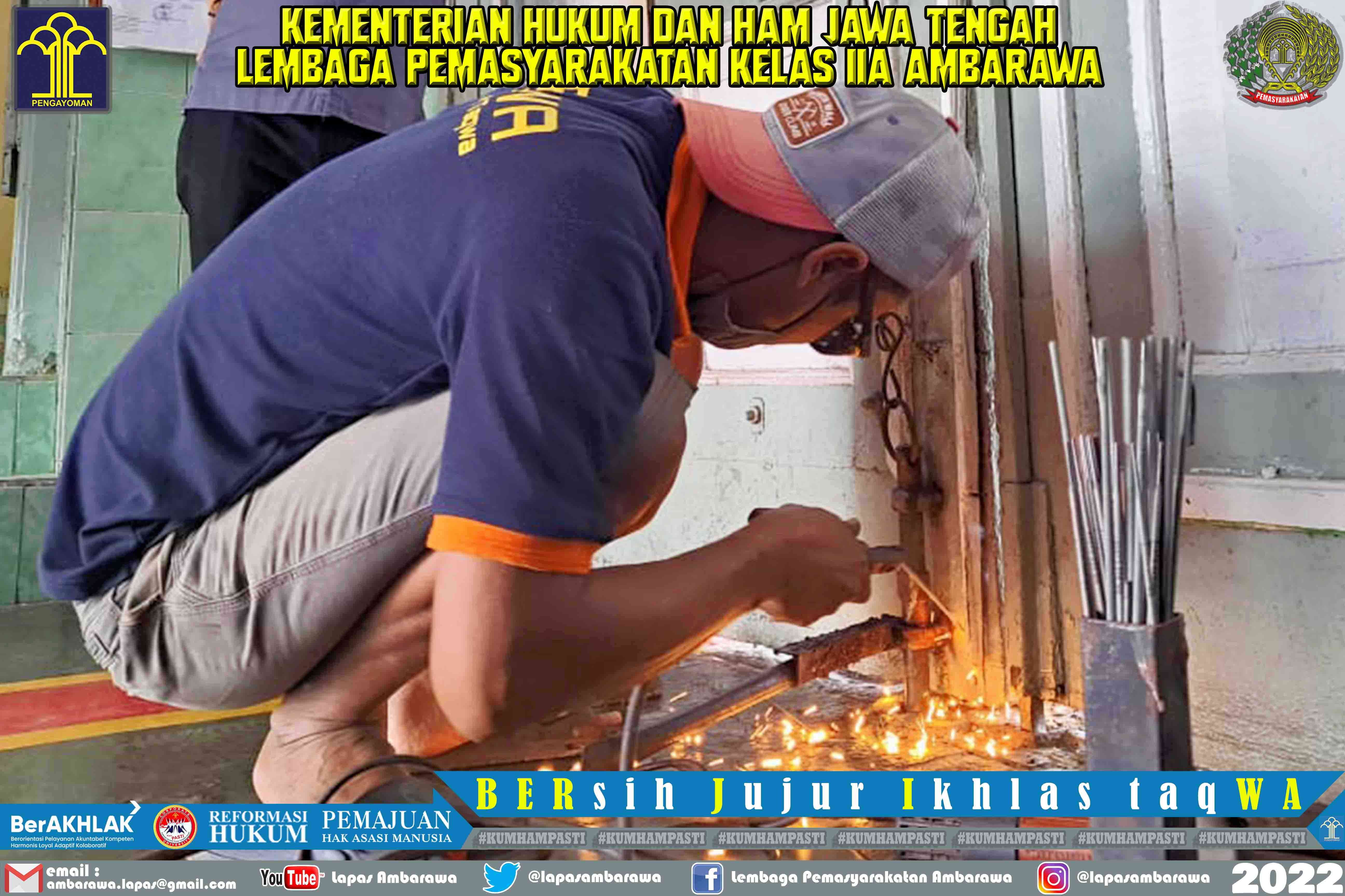 Perbaikan Pintu Utama Yang Rusak - Kompasiana.com