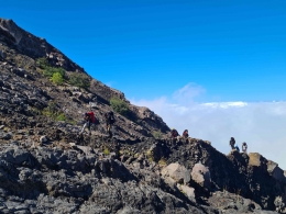 Medan jalur pendakian Pura Pasar Agung (Dokpri)