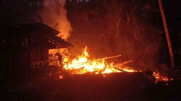 Kebakaran kandang kambing di Blitar - Sumber: Damkar Kabupaten Blitar.