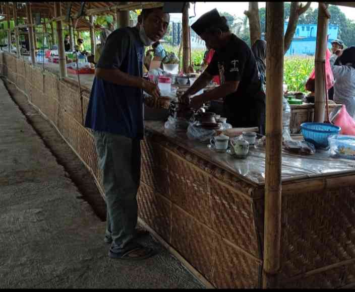 Penjual minuman tradisional (dokpri by IYeeS) 