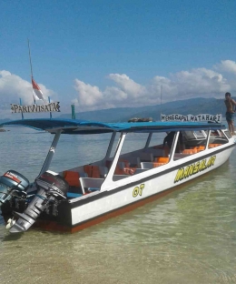 Contoh Foto Kapal Boat Yang Dinaiki Untuk Keliling Pulau Mursala, Sumber : BoatRia