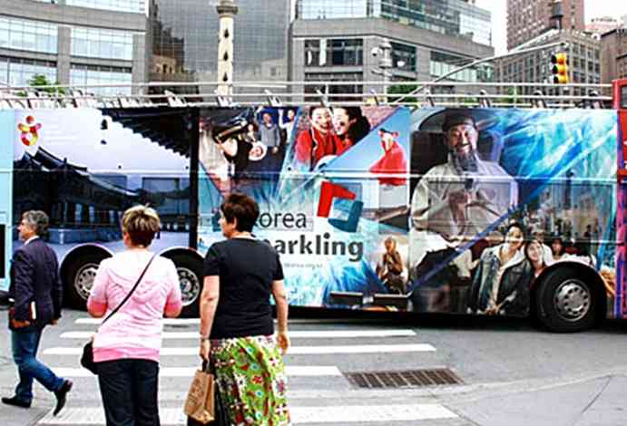 Korea juga pernah berpromosi lewat bus-bus kota di New York City, AS.| Sumber: koreatimes.co.kr