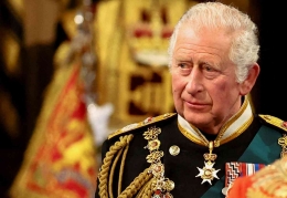 Raja Charles III. Sumber: Hannah McKay/AFP/Getty Images via Bloomberg