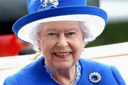 Foto Ratu Elizabeth II | (aset: kompas.com)