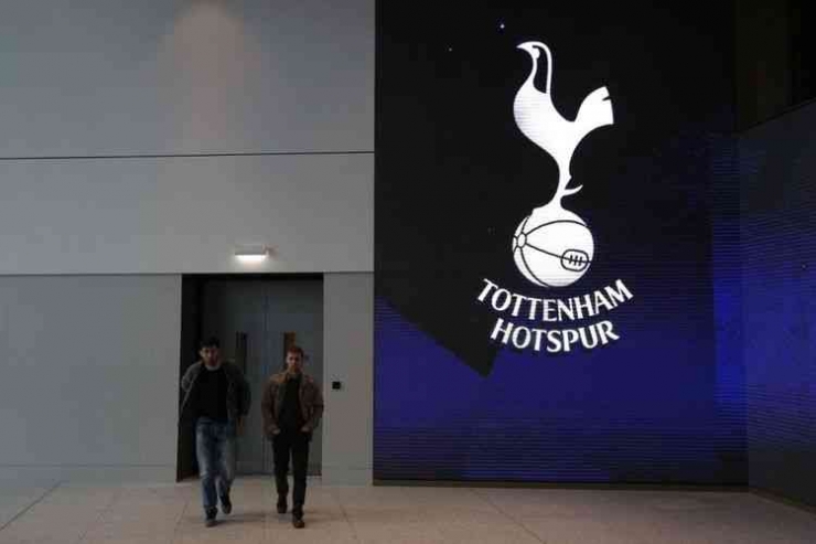 Logo Tottenham Hotspur. Di klub inilah Nayim bermain di musim 1992-1993. Foto: daniel leal-olivas dipublikasikan kompas.com