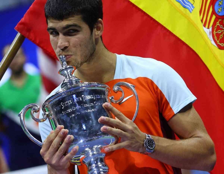 Carlos Alcaraz Petenis muda Spanyol  usai menjuarai US Open 2022 (Sumber Foto: sports. okezone.com)