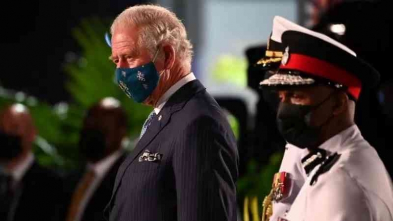  Pangeran Charles melakukan perjalanan ke Barbados sebagai tamu kehormatan : Foto Reuter via BBC