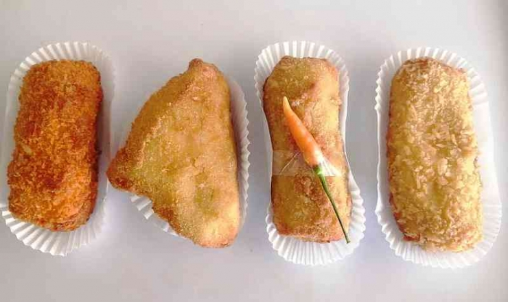 Jenis-jenis penganan risoles. / Foto: Effendy Wongso