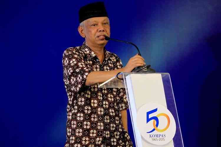 Kabar duka pada hari ini Minggu (18/09), Profesor Azyumardi Azra Tutup Usia pada umur 67 tahun di Selangor Malaysia, Sumber : kompas.com