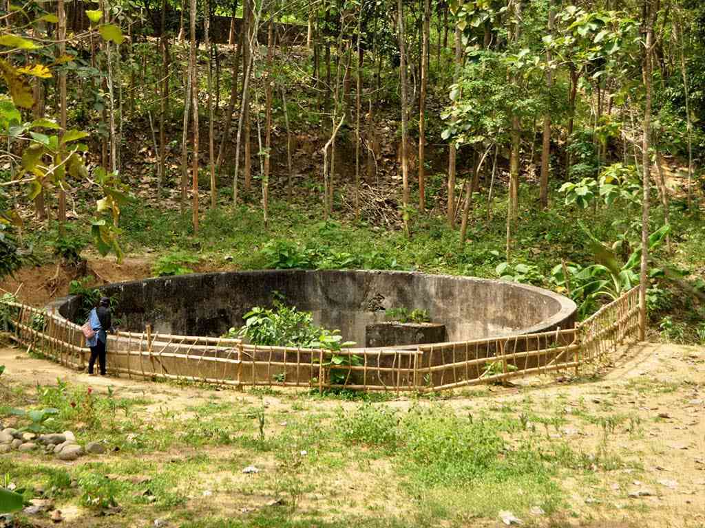 Terowongan Dan Sumur Raksasa Di Gunung Pegat, Saksi Sejarah Kolonial ...