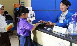 Disdikpora Buleleng mengajarkan anak menabung (Gambar dari: majalahukm.com)