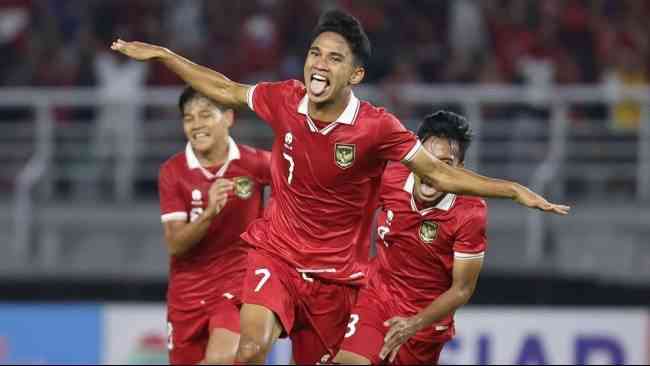 Timnas Indonesia U-19 lolos Piala Asia U-20 usai melibas Timnas Vietnam U-19 dengan skor 3-2 (Foto:Kompas Bola)