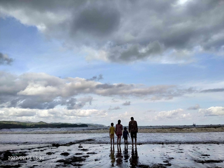 Foto dokumentasi pribadi (pantai Gemah, Tulungagung)