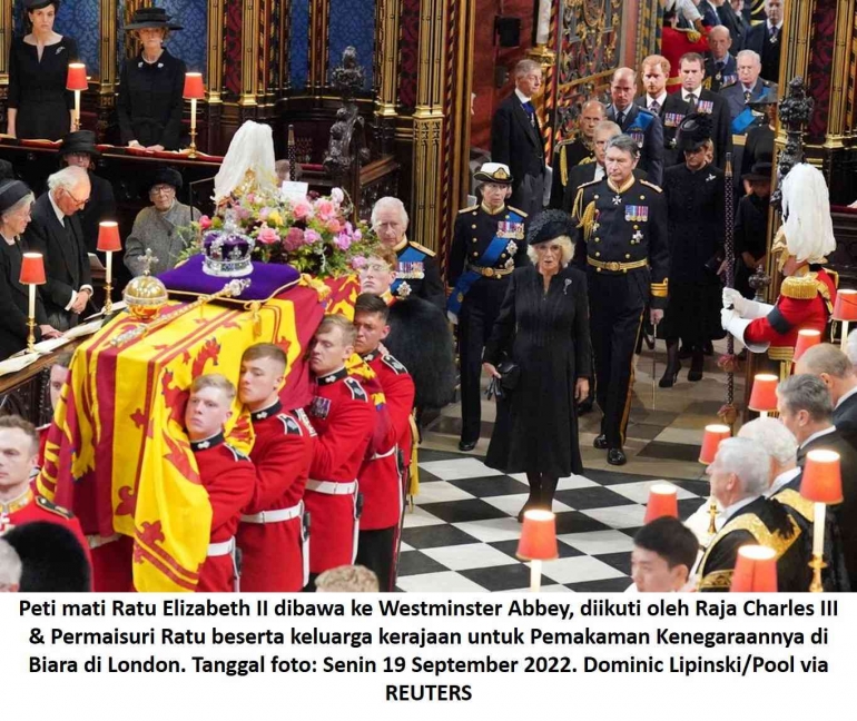 Image: Peti jenazah Ratu Elizabeth II saat dibawa ke Wesminster (Photo: Reuters/Dominic Lipinski)