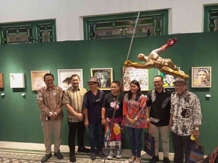 Wakil Walikota Yogyakarta Heroe Poerwadi, Suwarno Wisetrotomo, Astuti Kusumo, Yeti Martanti S.Sos, MM. (Dokumen Pribadi)