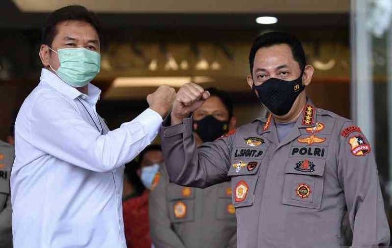 Kapolri Jenderal Pol. Listyo Sigit Prabowo dan Jaksa Agung Sanitiar Burhanuddin, Sumber: Antara.Com