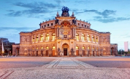 Semperoper Dresden | Sumber: musement.com