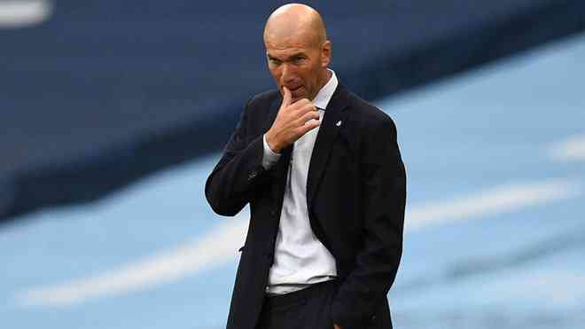 Zinedine Zidane saat masih menangani Real Madrid beberapa tahun lalu (Foto: Marca).