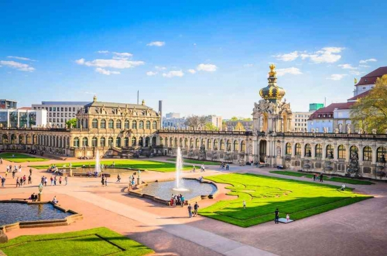 Zwinger | Sumber: shutterstock.com