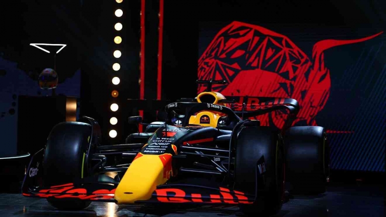 Red Bull RB18 (Marca)