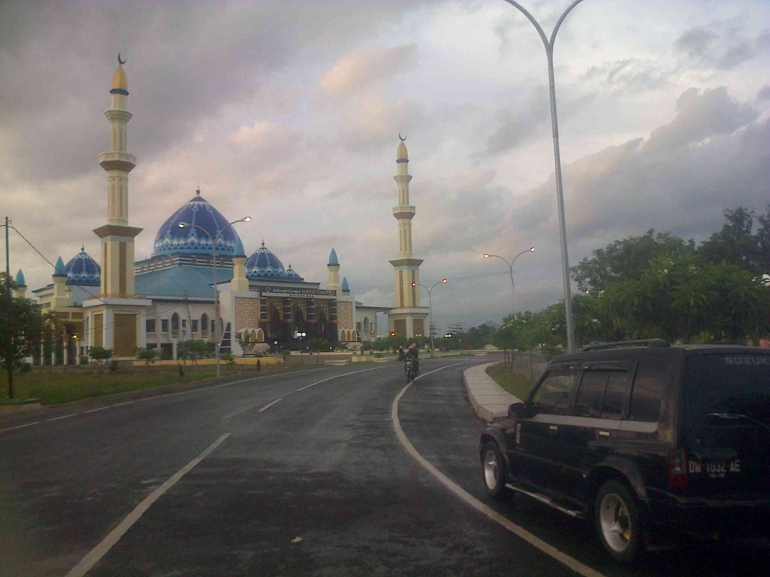 Islamic Center Dato Tiro-Bulukumba. Diambil dari nama salah satu ulama Dato Tallua. Sumber Foto: Pribadi