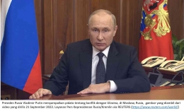 Image:  Pidato Presiden Rusia, Vladimir Putin yang disiarkan televisi Rusia hari ini (Photo kiriman dari Reuters Daily Briefing)